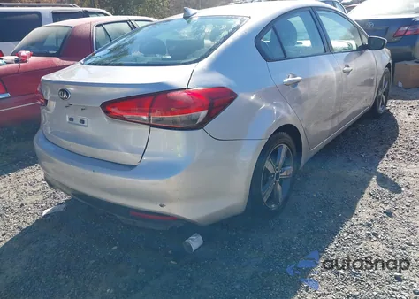 2018 Kia Forte Lx из США, поврежденный, VIN 3KPFL4A75JE254008